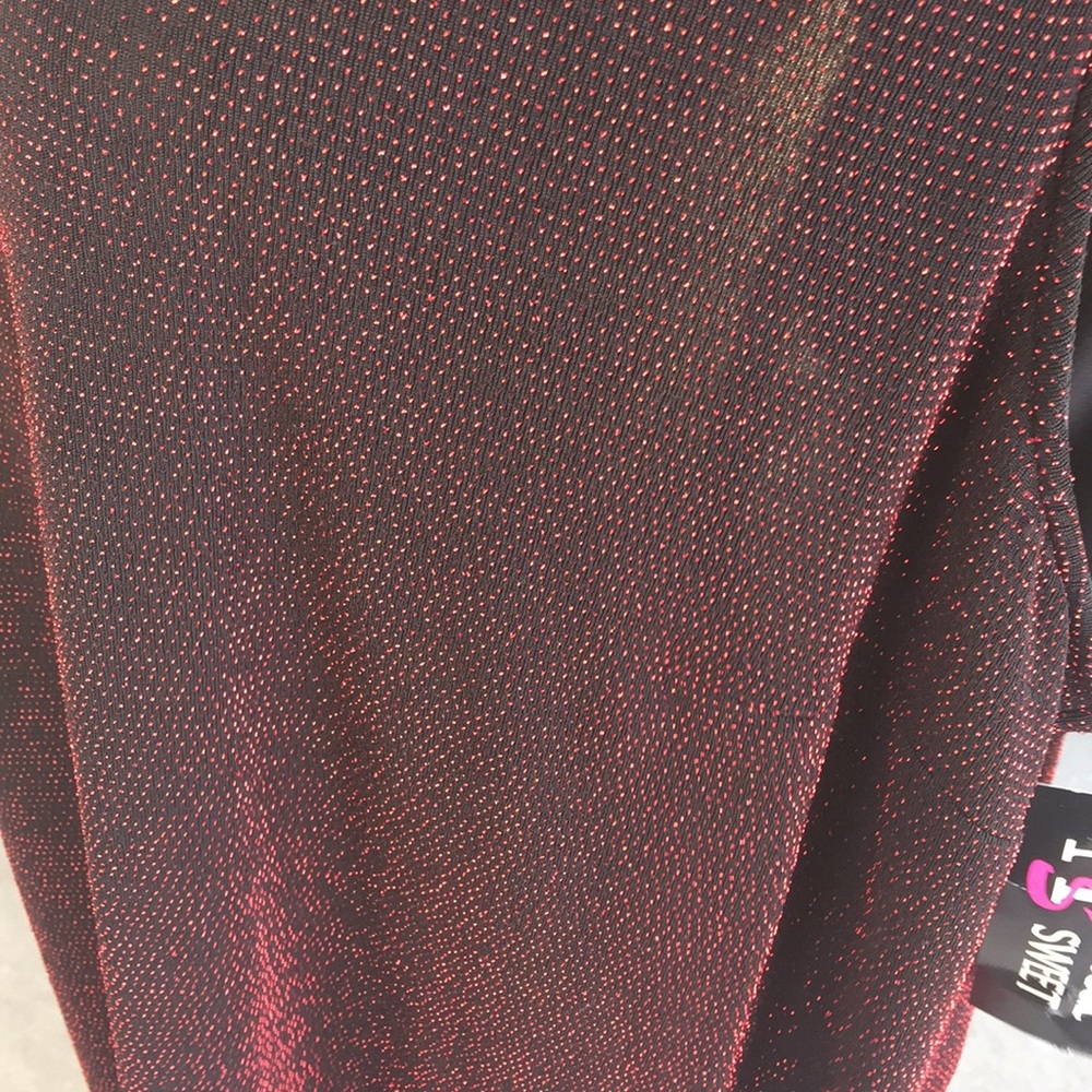 Very well made fully lined  NWT fancy  sparkly top - Picture 4 of 8